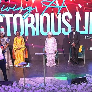 LIVING A VICTORIOUS LIFE